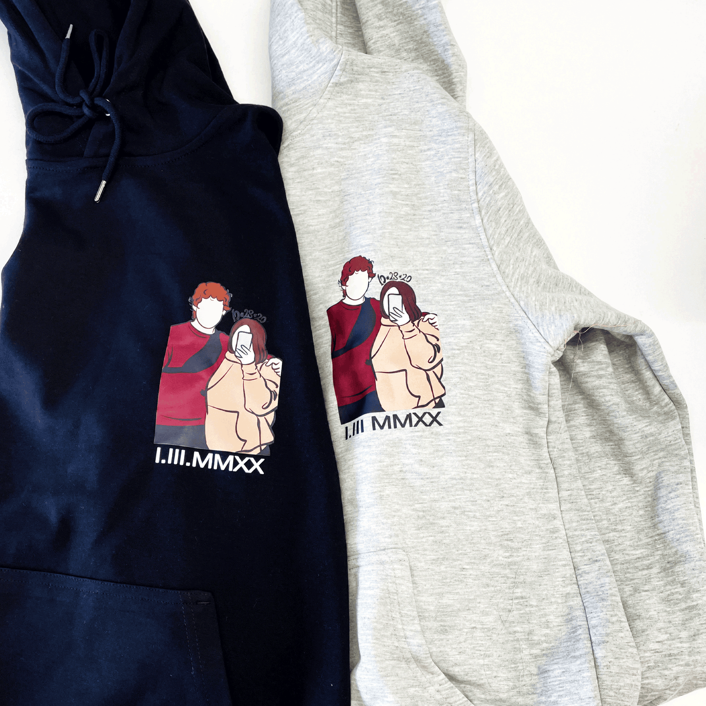 Personnalisation Impression de sweat à capuche avec date romaine👩‍❤️‍👨